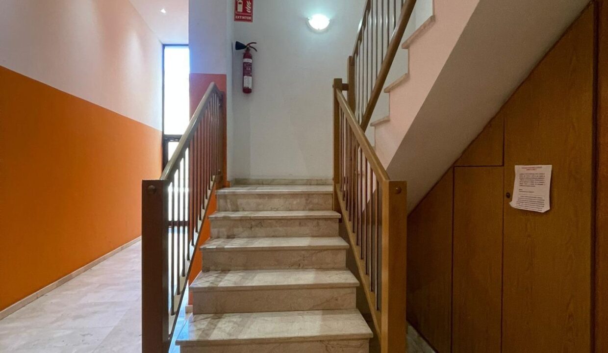 VIVIENDA EN VENTA EN LA ZONA CENTRO DE REUS_4