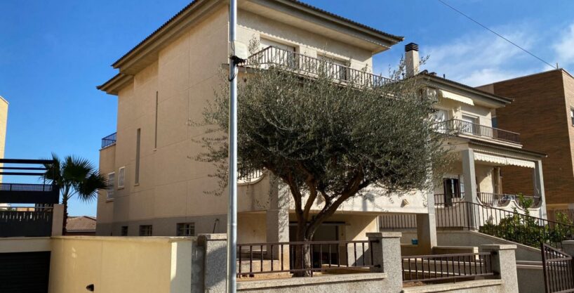 Venta Bonita casa pareada en Segur de Calafell zona centro_1