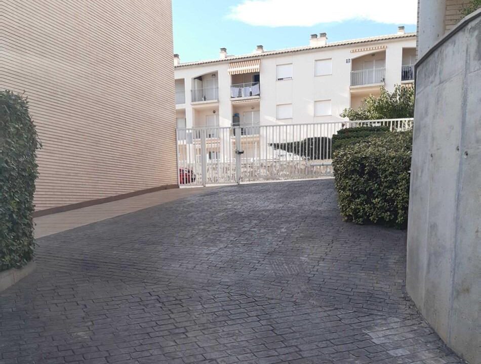 Venta de Cuatro Garajes en Calle Tramuntana Nº 2-4 Alcanar (Tarragona)_4