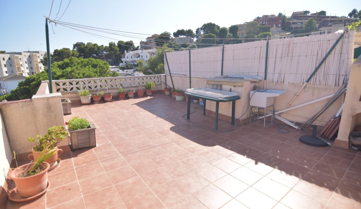 Venta de Piso de dos dormitorios con terraza en Segur de Calafell_1