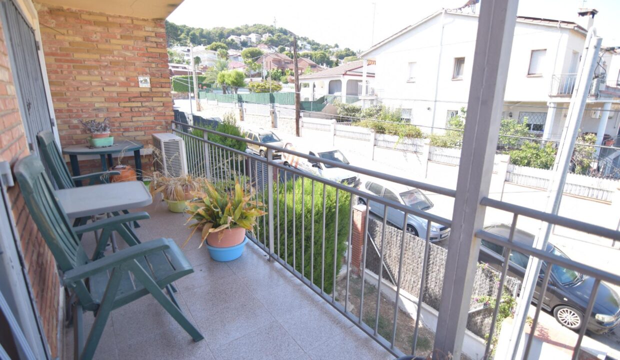 Venta de Piso de dos dormitorios con terraza en Segur de Calafell_5