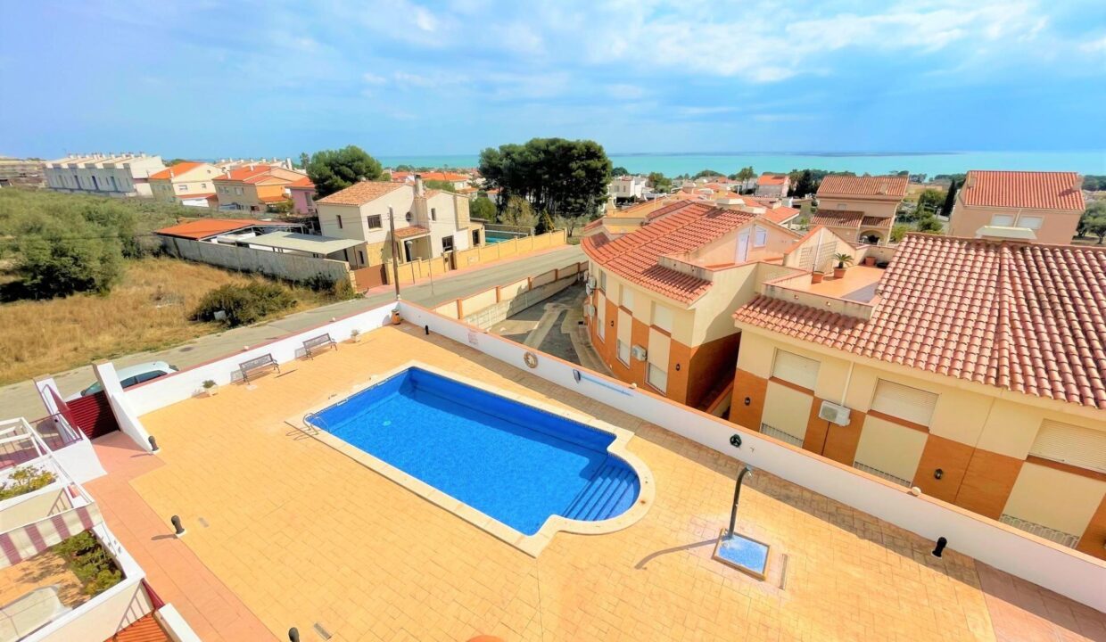 Vive en las alturas con vistas al mar: Ático dúplex de ensueño en venta!  ✨_1