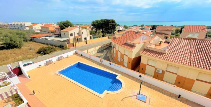 Vive en las alturas con vistas al mar: Ático dúplex de ensueño en venta!  ✨_1