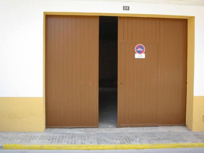 local comercial de 120 m2 en les cases d'alcanar_1