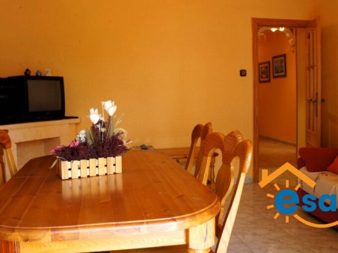 oportunidad !!! Apartamento en La Pineda zona Playa centro_1