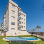 planta baja con jardín y vistas al mar en la playa de Calafell_1