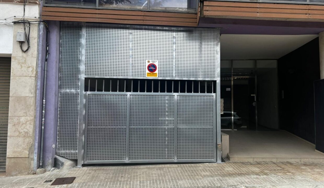 ¡Alquiler de plazas de Parking en el Centro de Cambrils!_2