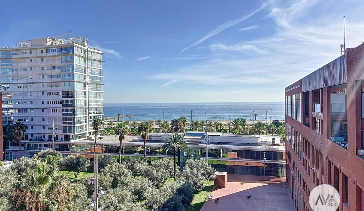 ¡Ático de ensueño en Poblenou con Vistas al Mar!_2