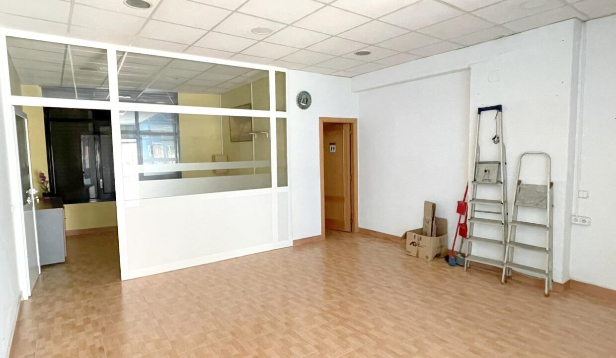 ¡CENTRICO LOCAL COMERCIAL DE 135 M2!_3