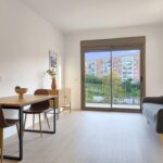 ¡Estrena tu nuevo hogar en Tarragona! Moderno piso de 2 habitaciones con terraza soleada._1