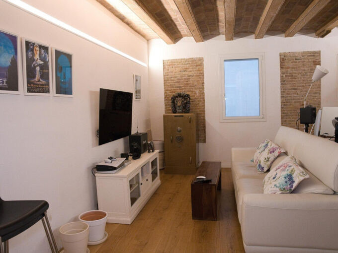 ¡INCREIBLE OPORTUNIDAD DE TRIPLEX EN SANT ANTONI / EIXAMPLE/_1