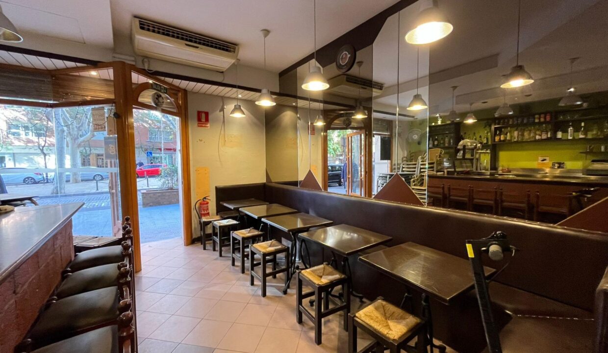 ¡LOCAL COMERCIAL EN VENTA - CAFETERÍA MONTADA EN REUS!_3