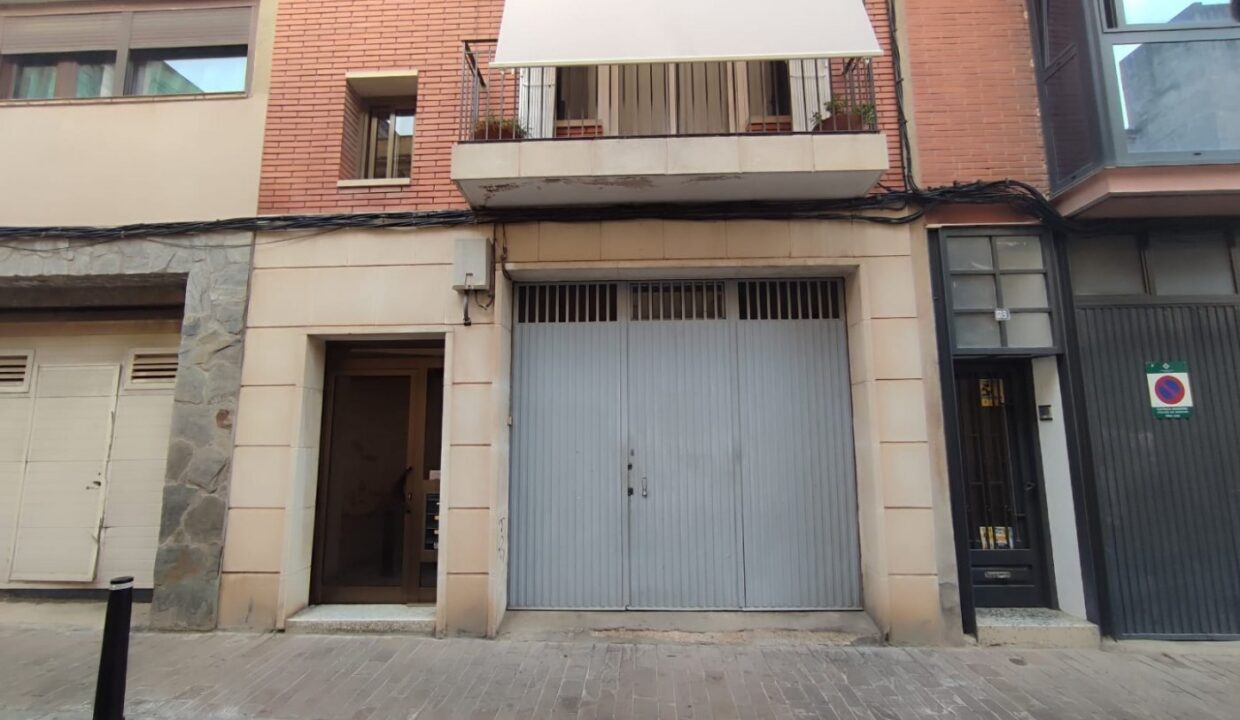 ¡LOCAL COMERCIAL/APARCAMIENTO EN EL CENTRO DE REUS!_1