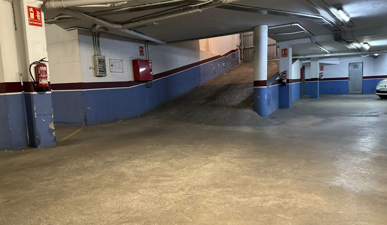 ¡PLAZA DE PARKING Y TRASTERO EN ALQUIILER - REUS!_2