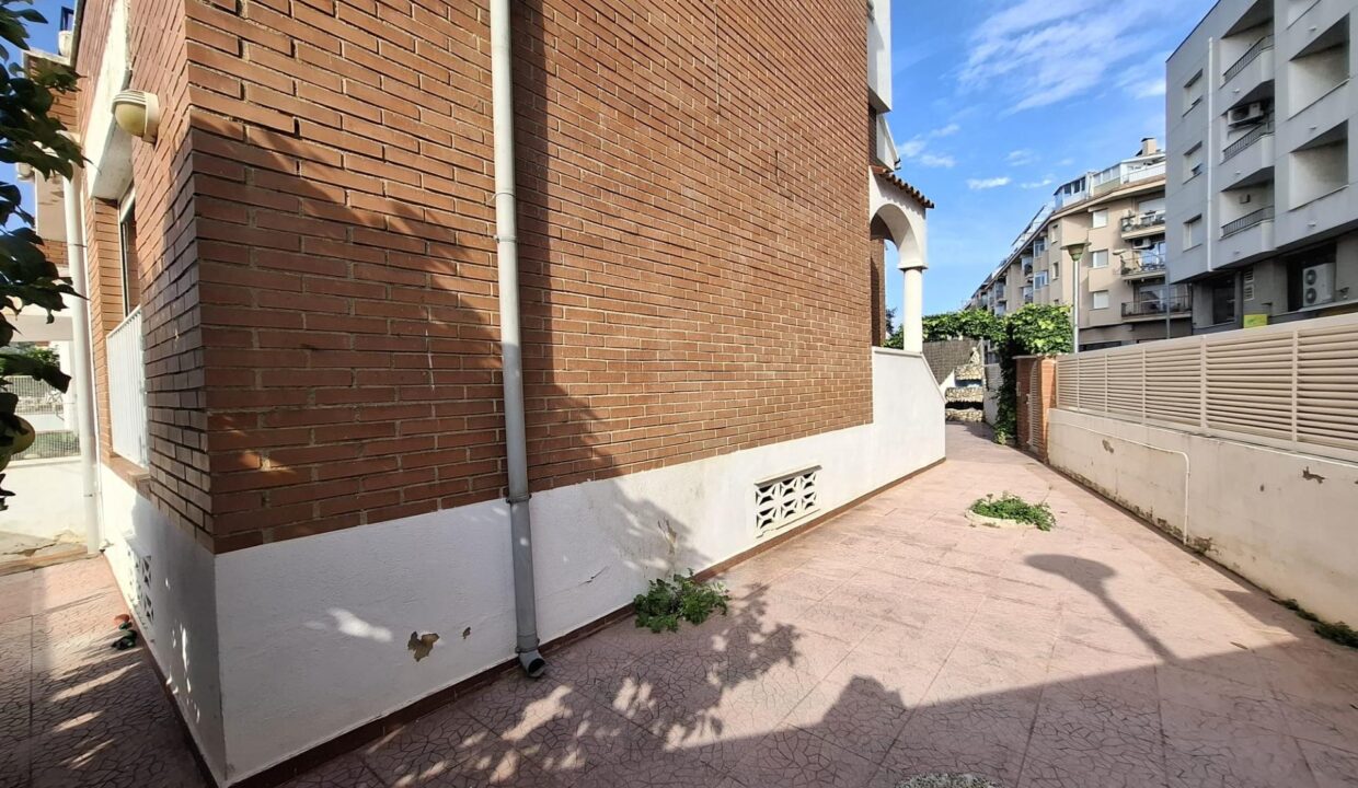 ✨ **¡Tu hogar ideal te espera en El Vendrell!** ✨_4