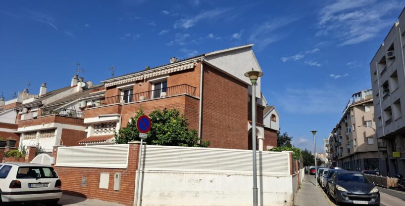 ✨ **¡Tu hogar ideal te espera en El Vendrell!** ✨_1