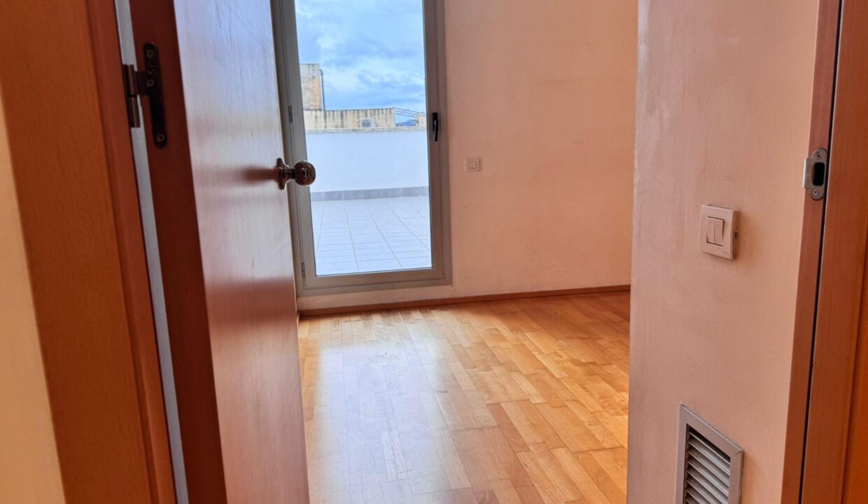 Ático fantástica terraza de 45m² con vistas despejadas_5