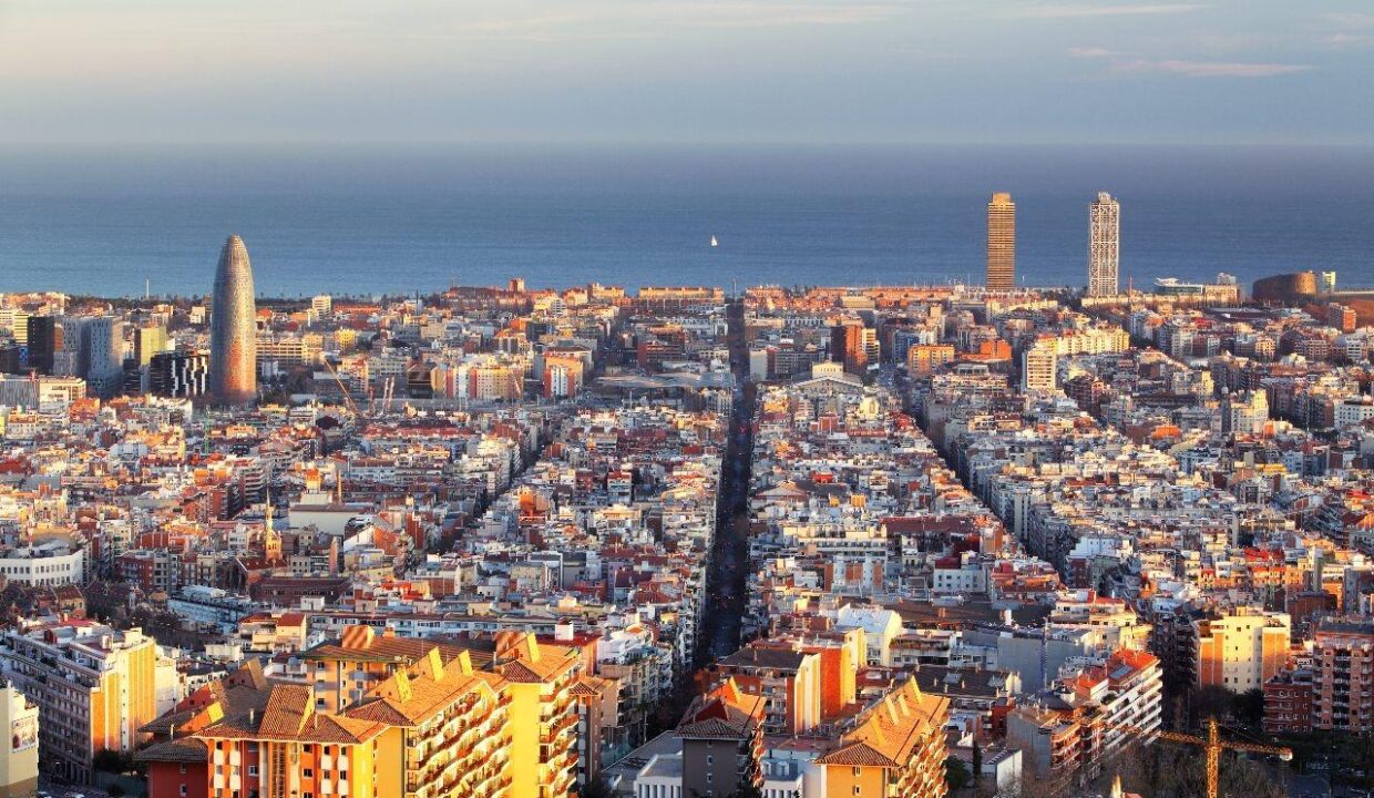 EDIFICIO PARA USO TERCIARIO EN BARCELONA_1