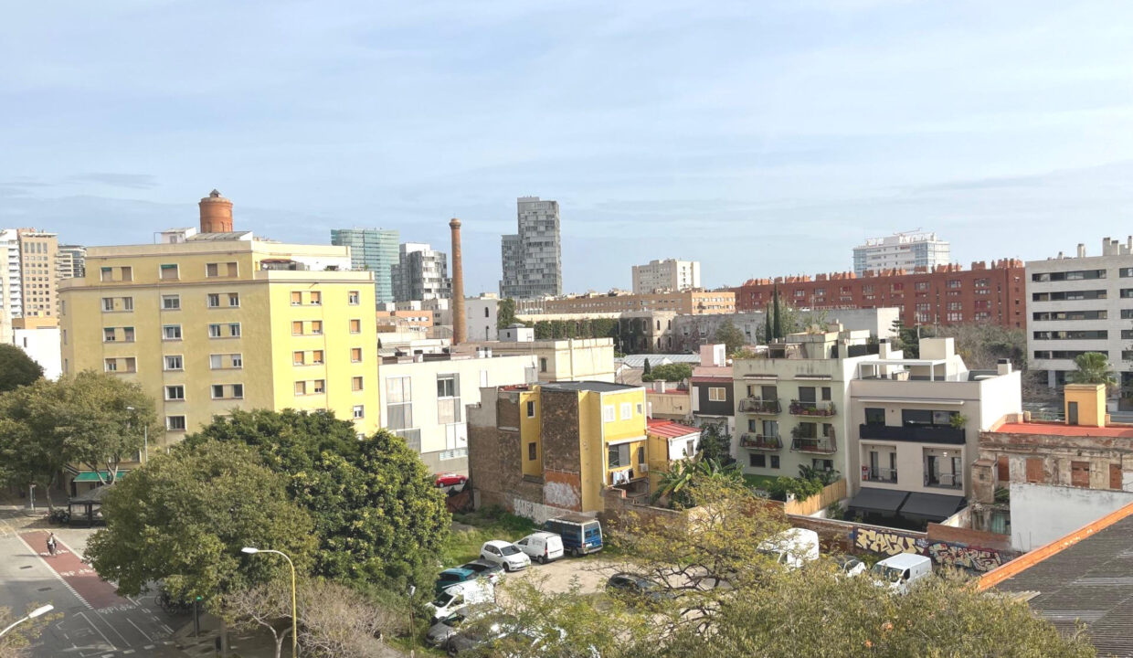 El Poblenou - Terraza y parking_3