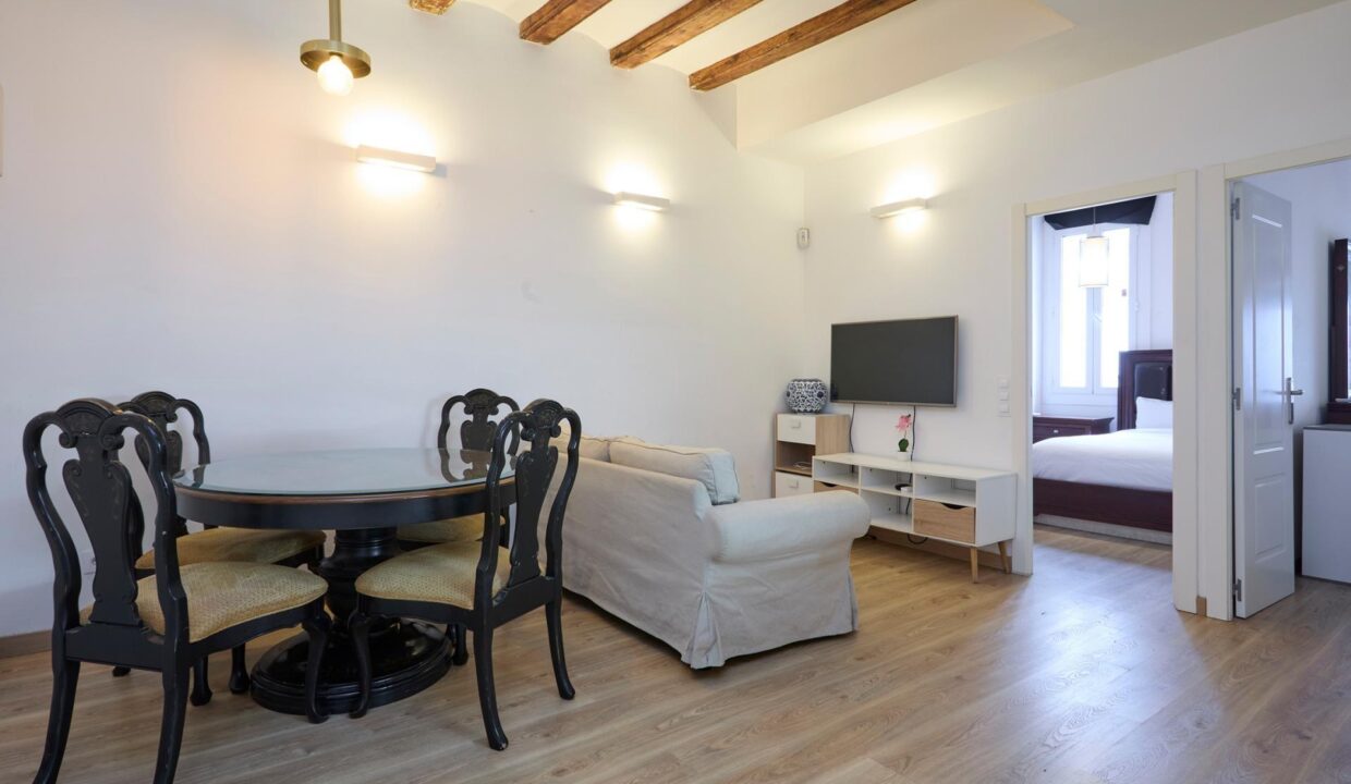 Encantador piso en venta a en el barrio del Raval en Barcelona