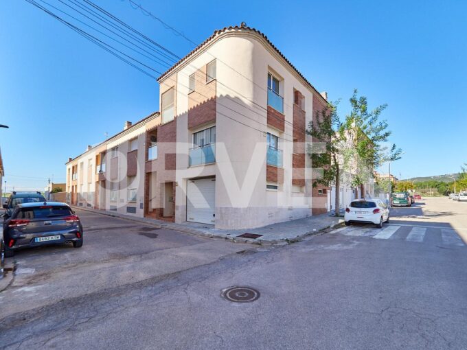 Estilo de Vida Rural en Sant Jaume dels Domenys: Tu Nueva Casa con Posibilidad de Ascensor_1