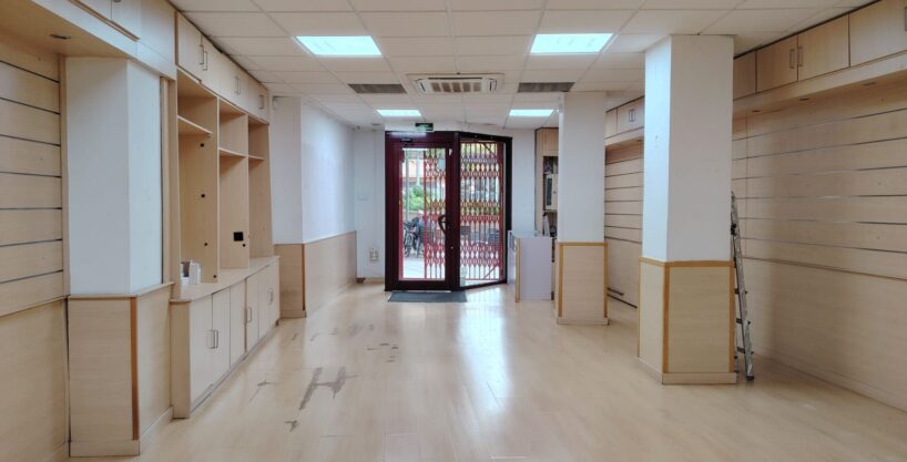 Local comercial en Via Julia 95 (Pl. Francesc Layret)_1