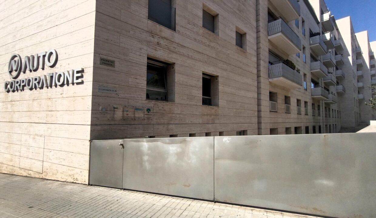 Oficina en venta en calle Av. Josep Vicenç Foix