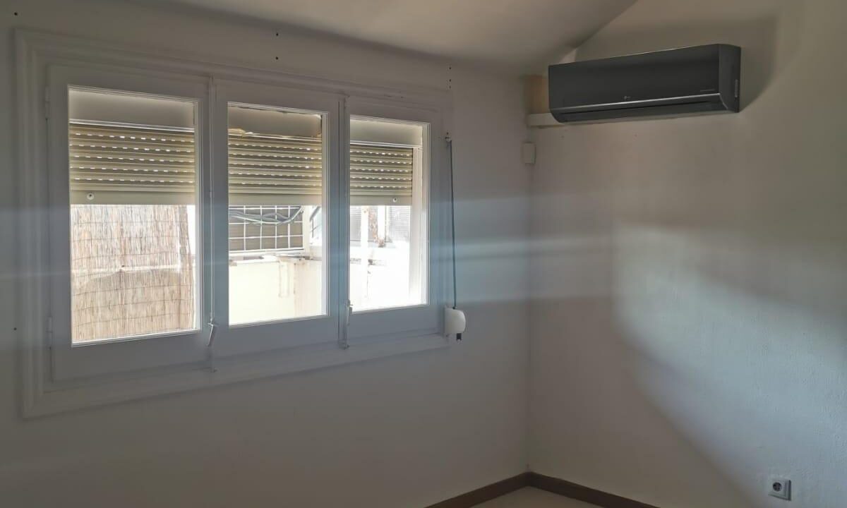 PISO CON TERRAZA EN VENTA EN BARCELONA_1