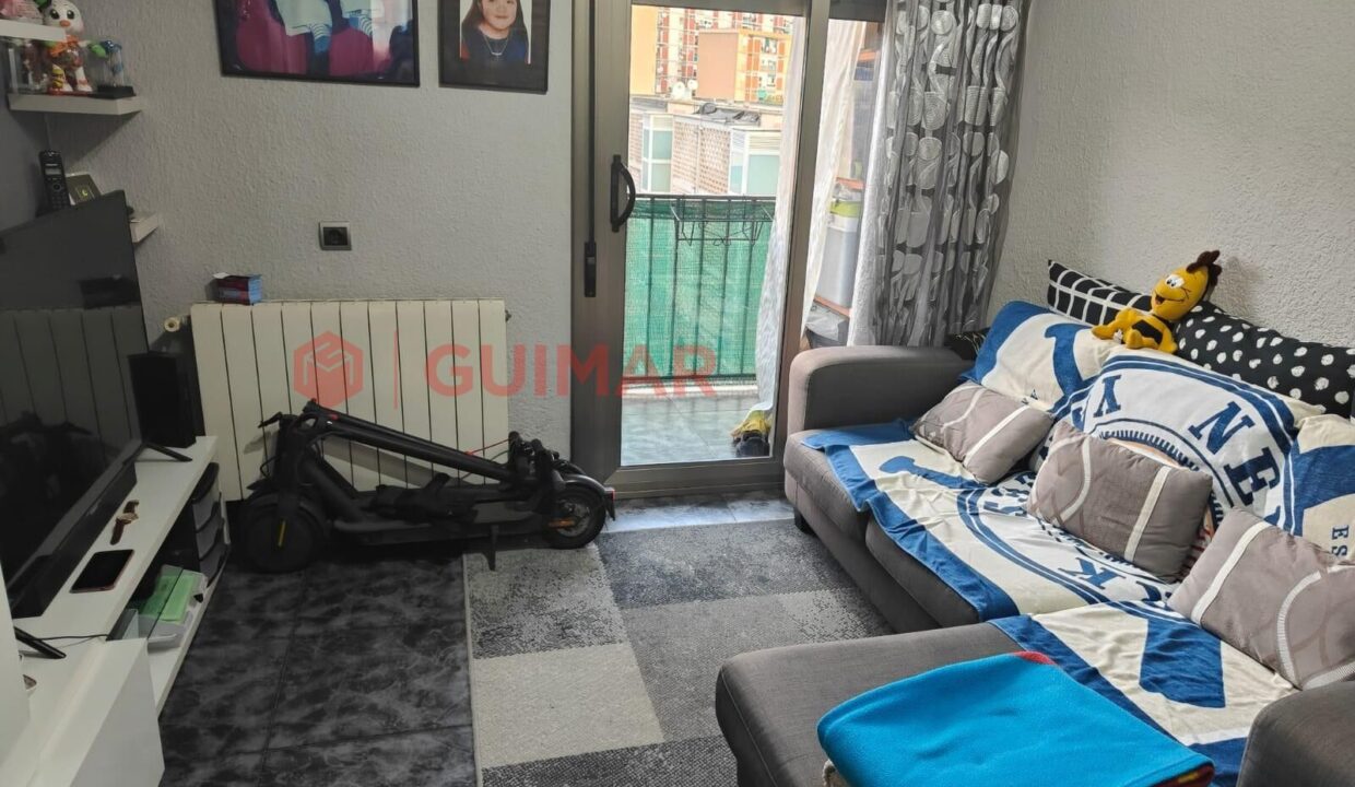 PISO EN VENTA CIUTAT MERIDIANA_3