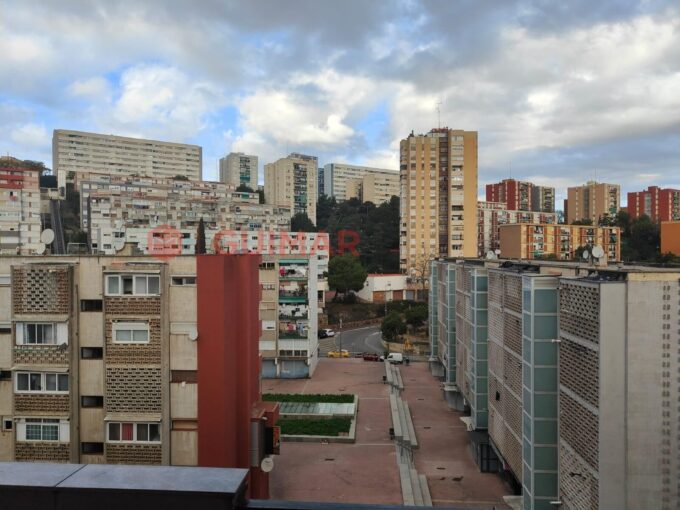 PISO EN VENTA CIUTAT MERIDIANA_1