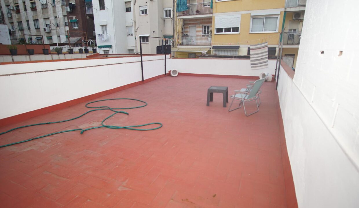 PISO REFORMADO CON TERRAZA_5