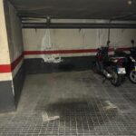 PLAZA DE PARKING EN LA CALLE VILADOMAT CON TAMARIT CON VIGILANCIA 24 HORAS_1