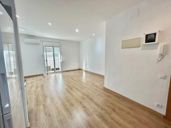 PRECIOSO PISO- LOFT REFORMADO A ESTRENAR_1