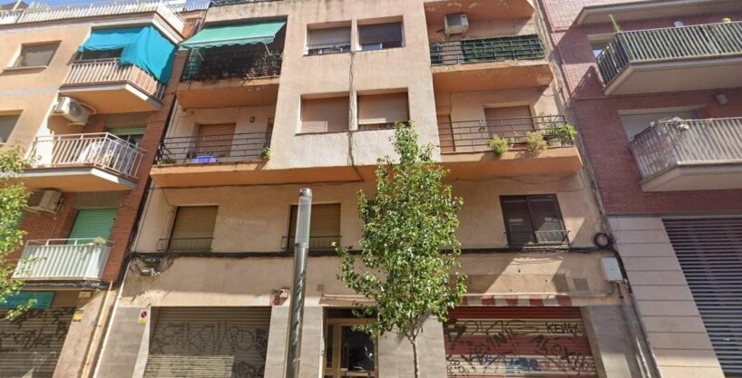 SE VENDE PISO EN BARCELONA