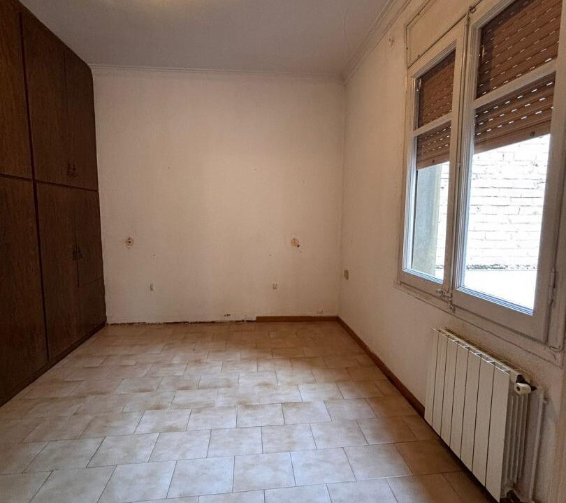 Se vende piso en una de las mejores zonas del barrio de Gracia._4