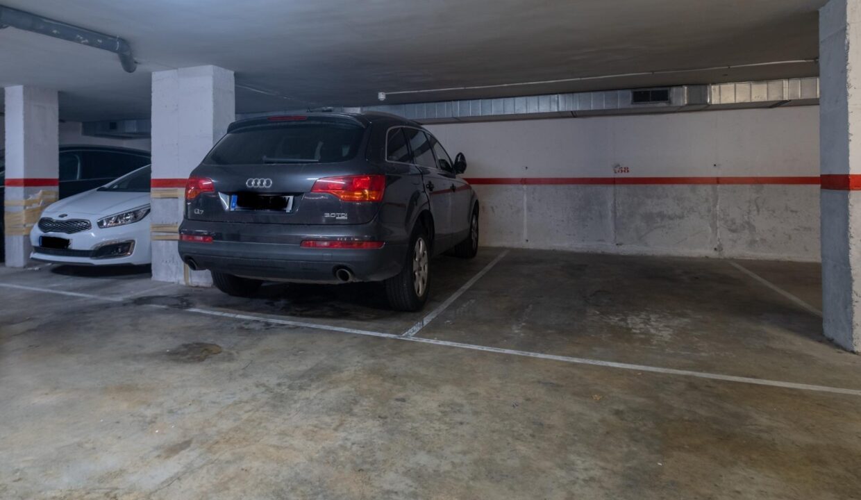 parking en calle Louis Braille_4