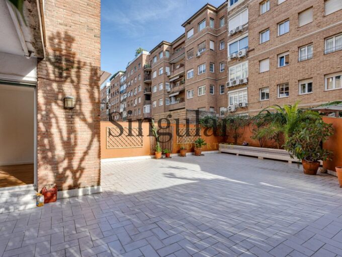 A escasos metros del Turó Parc con gran terraza_1