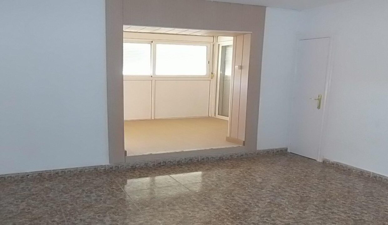 ATICO CON BALCÓN Y TERRAZA CERRADA_2