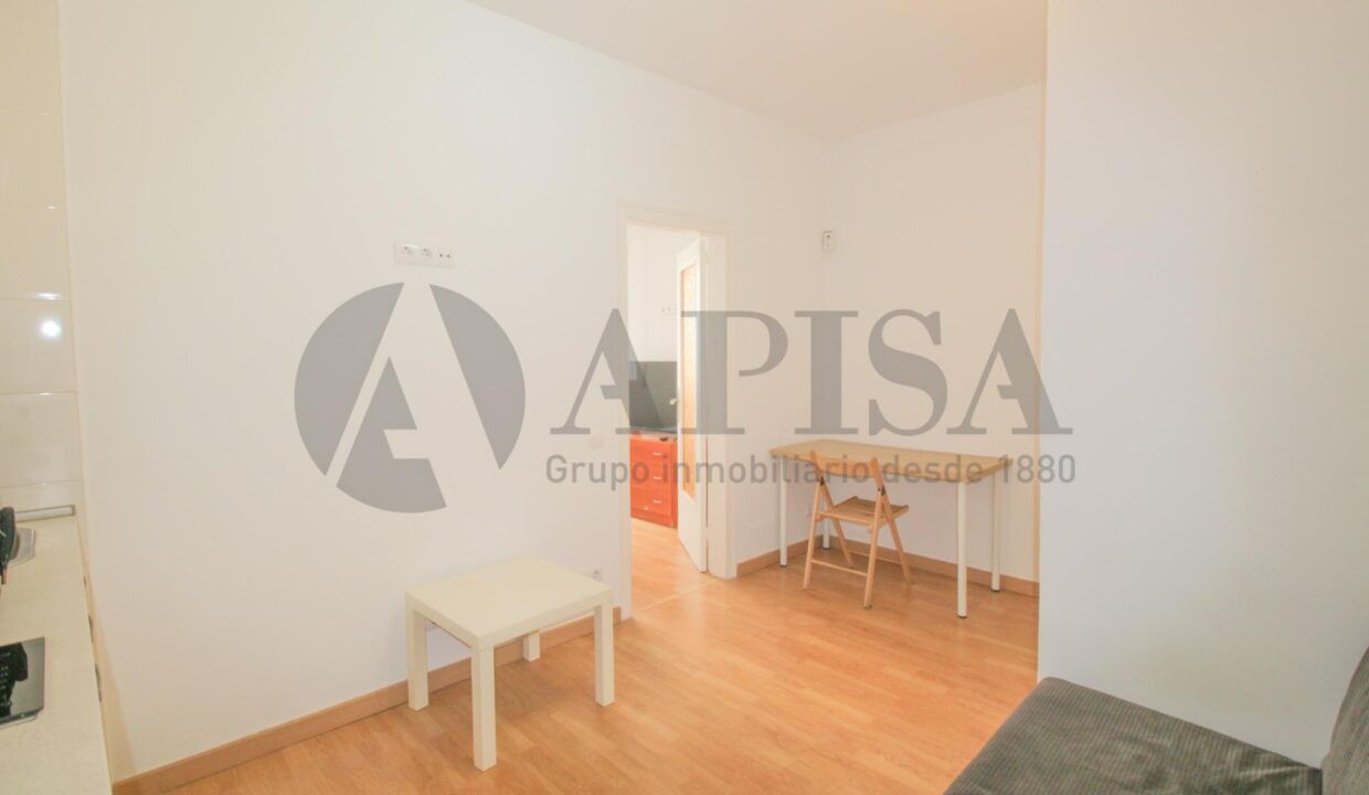 Apartamento en el centro del Clot de 1 habitación amueblado_2