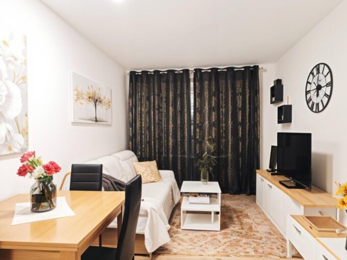 Encantador Apartamento en Salou - Tu Refugio Ideal a Pocos Pasos de la Playa_1