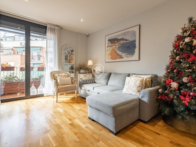 Impecable vivienda en venta cerca de Gran Vía de les Corts Catalanes_1