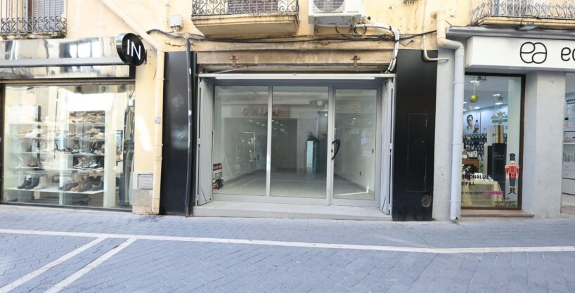 LOCAL COMERCIAL EN ALQUILER EN EL CENTRO DEL VENDRELL_1