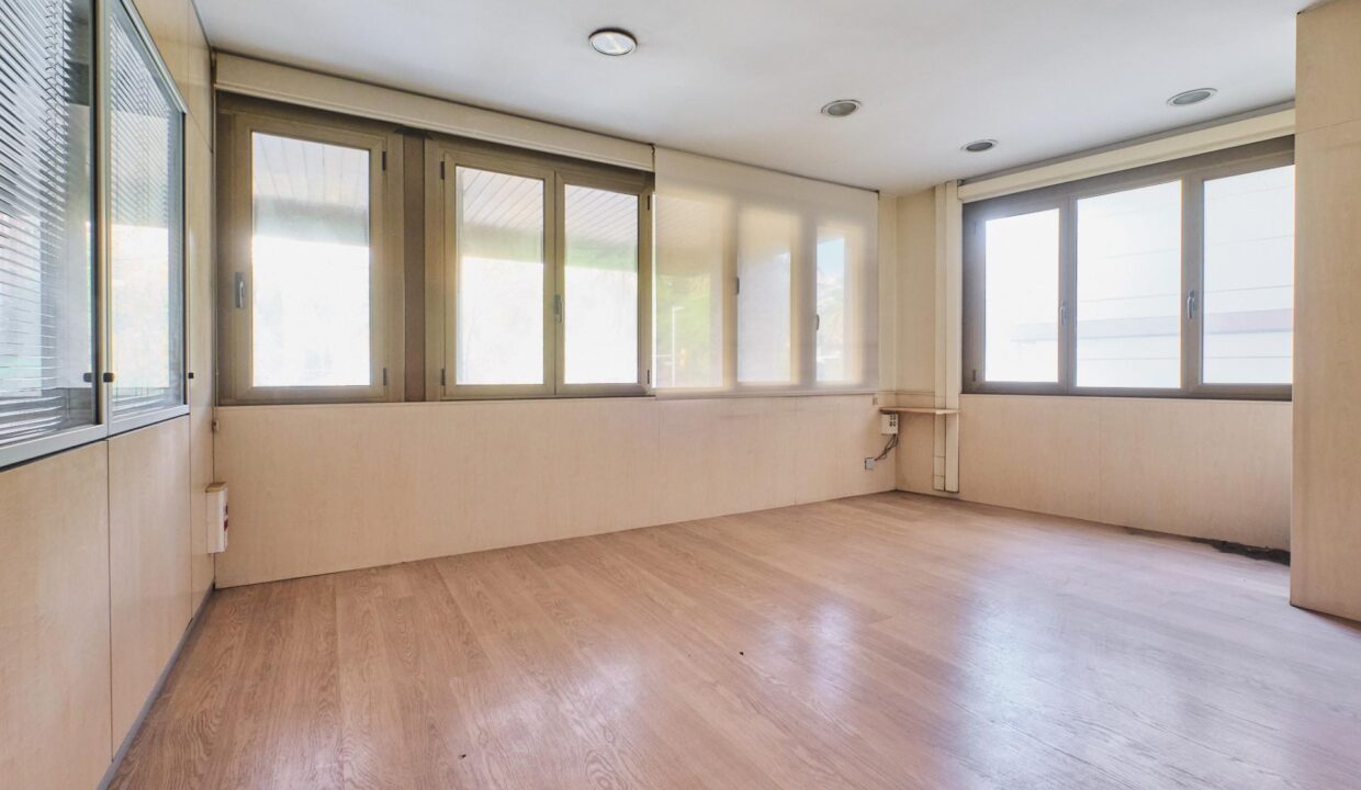 Oficina Barcelona Gràcia / Vila de Gràcia Venta GALA-TRAV_1