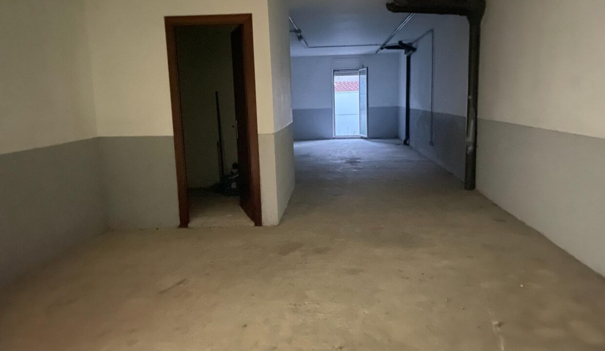 PIS EN VENDA A SANTA COLOMA DE QUERALT + GARATGE DE 100m2 + PATI 35m2_1