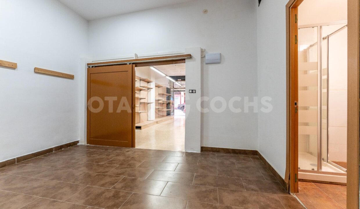 VENTA LOCAL COMERCIAL EN EL CENTRO DE REUS_4