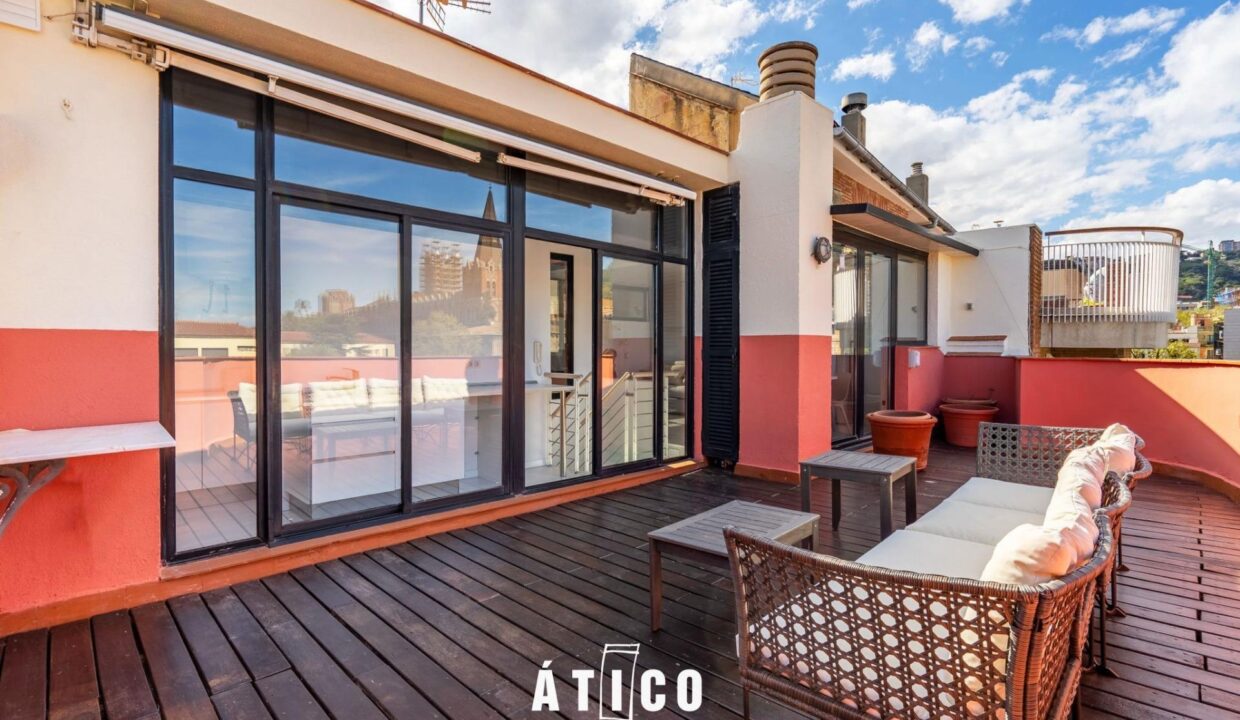 EXCLUSIVO ATICO DUPLEX EN SARRIA CON TERRAZA Y VISTAS AL MAR_4