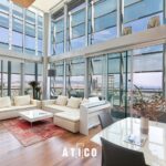 En venta ático dúplex con terraza de 72m2 con vistas al mar en La Illa del Mar