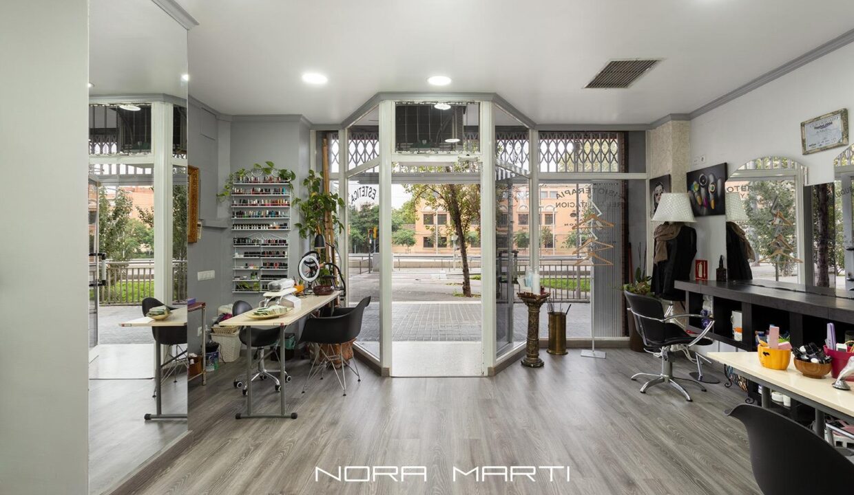 Local comercial en venta cerca de la Rambla del Poblenou