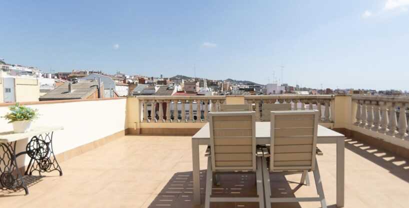 Piso con gran terraza en Balmes_1